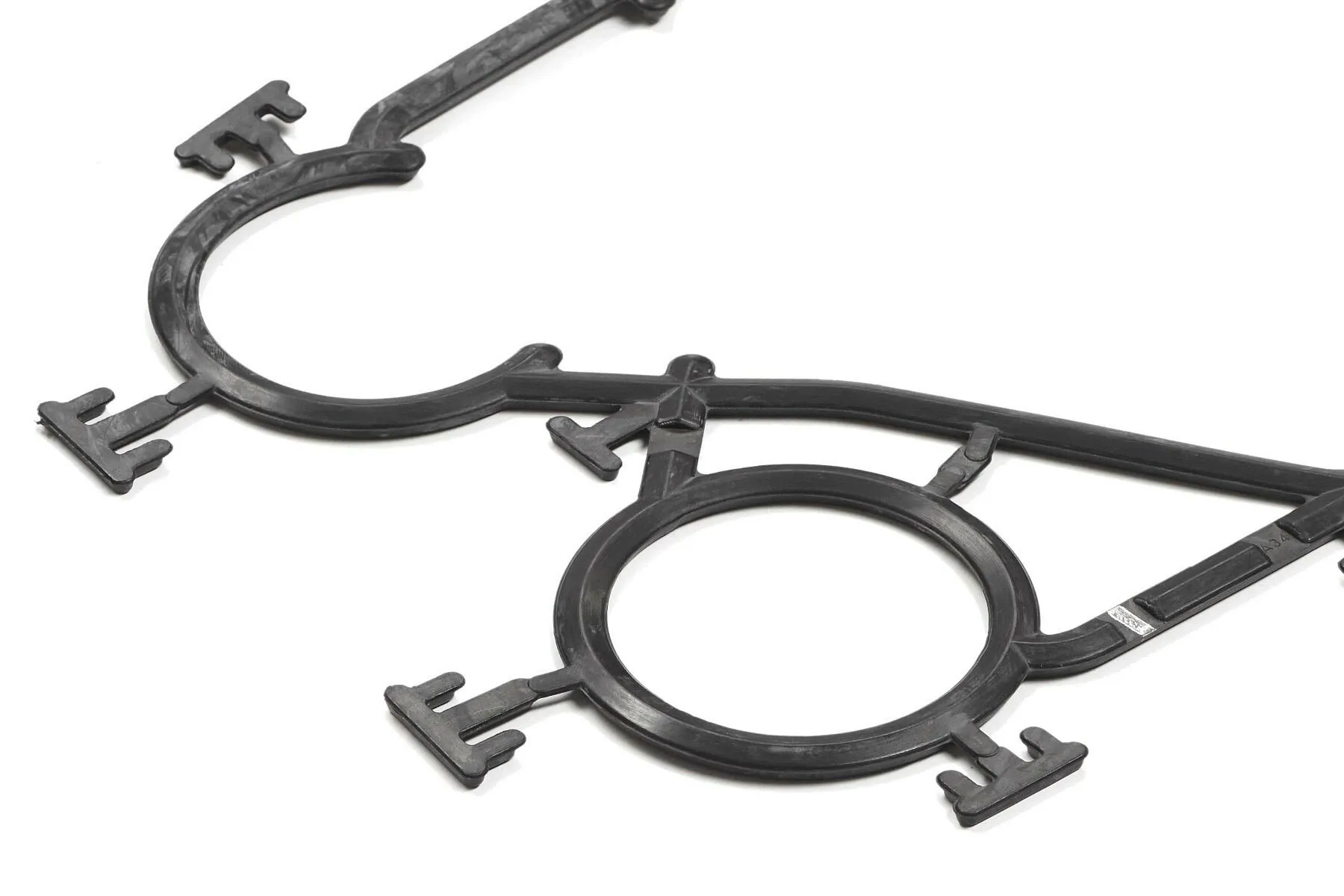 уплотнение с замками