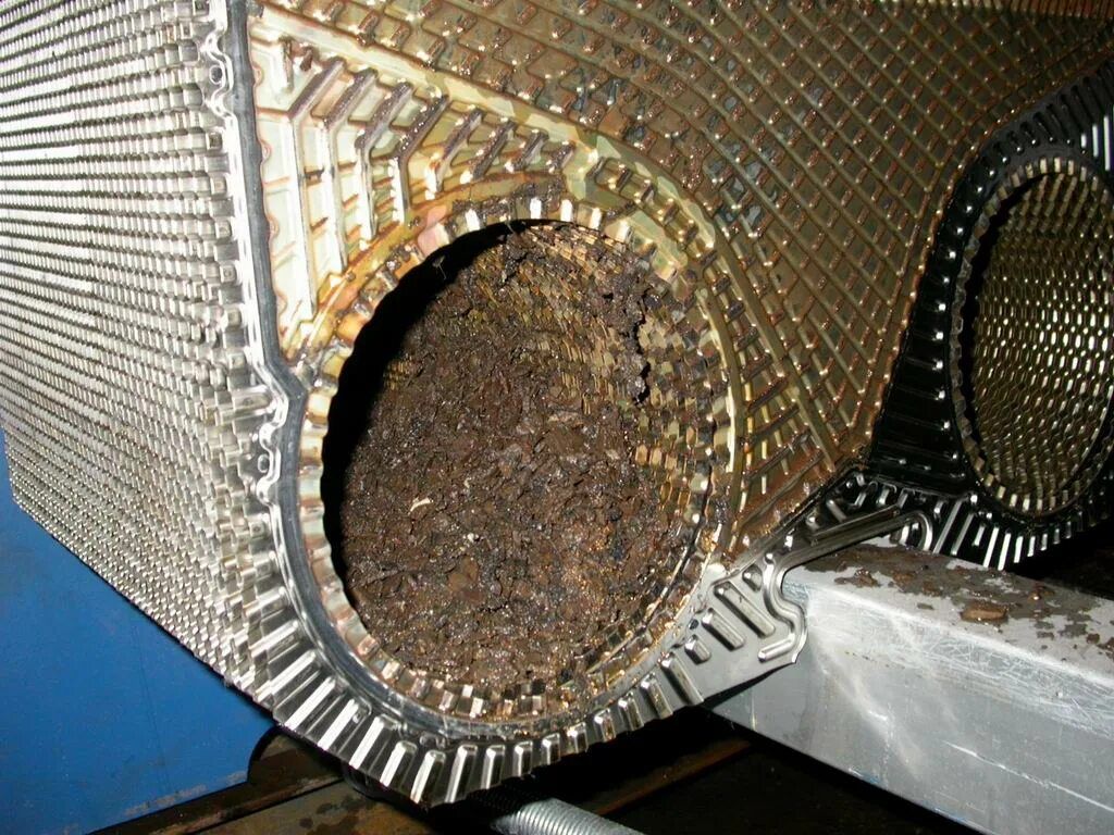 загрязненные пластины